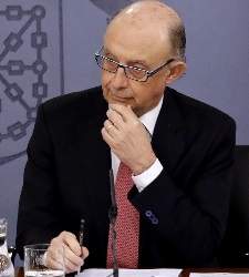 Vía libre a la oferta de empleo público más jugosa de toda la democracia: 67.000 plazas