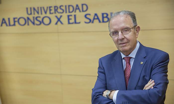 Jose-Dominguez-de-Posada-Sector-Ejecutivo-2018-8.jpg