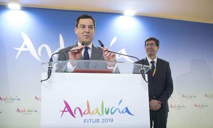Fitur.jpg
