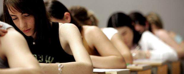 estudiantes_fila.jpg