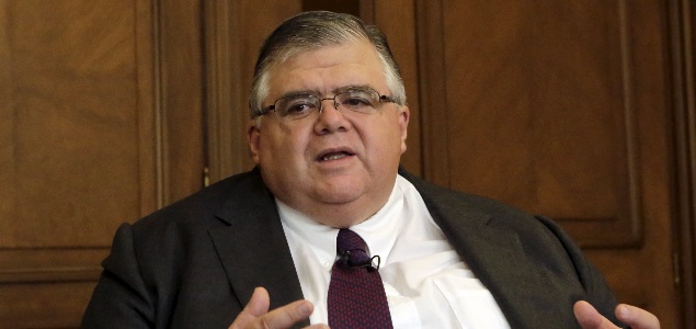 Carstens-reuters.jpg