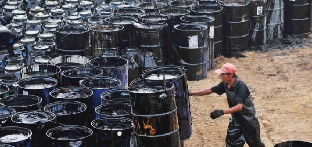 petroleo-barriles-almacen_635.jpg