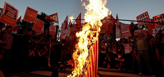 BanderaUsaQuemada635.jpg