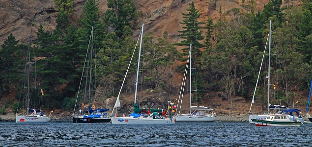 635x300robinsoncrusoe3.jpg