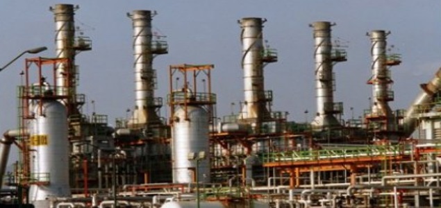 refinería.jpg