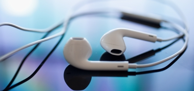 Auriculares-iPhoneOK-635.jpg