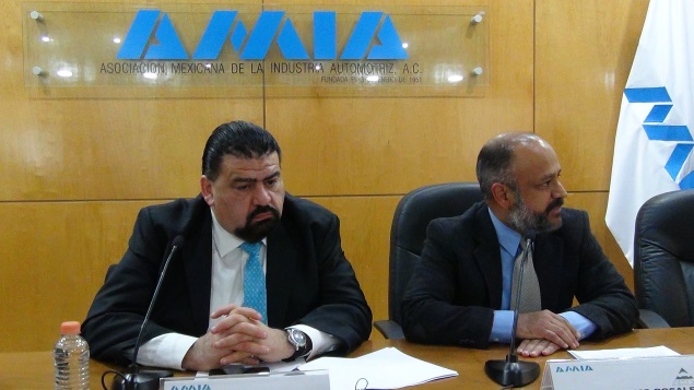 amda amia.jpg
