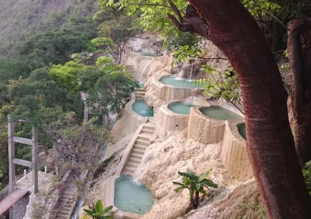 Las grutas de Tolantongo, otra de las maravillas naturales de México