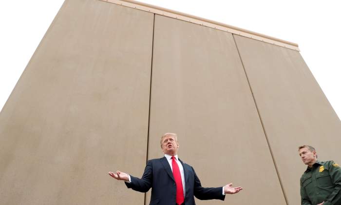 trump-muro-traje-reuters.jpg