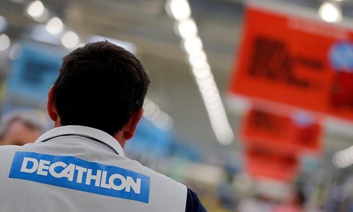 decathlontrabajador.jpg