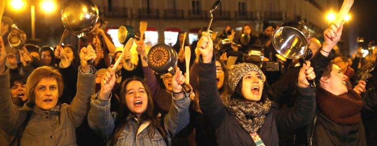 Mujeres-manifestacion-7M.jpg