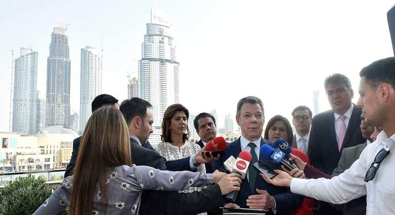 santos-emiratos