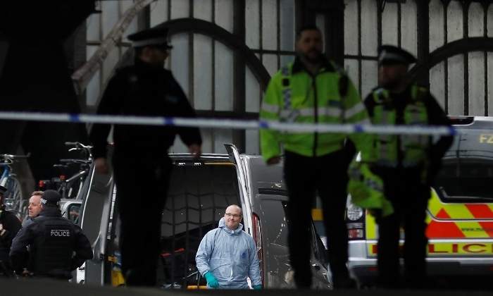 artefactos-londres-5marzo19-reuters.jpg