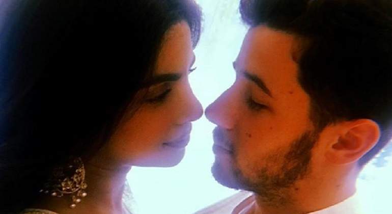 Nick-Jonas-y-Priyanka-Chopra-se-comprometen.jpg