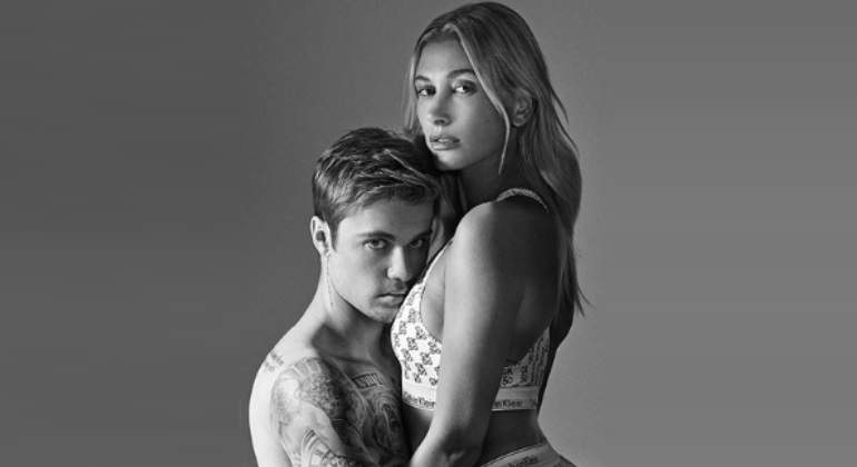 bieber-hailey-ropa-interior-770.jpg