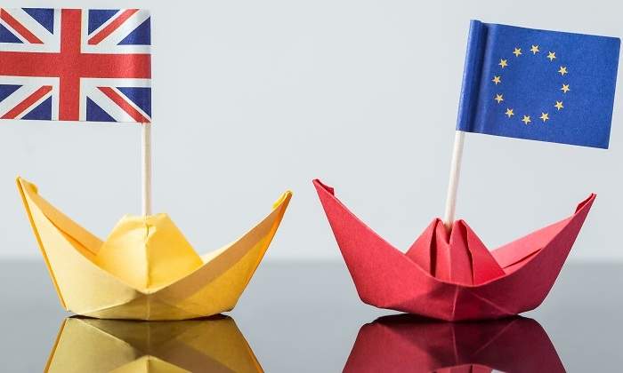 brexit-banderas-dreamstime.jpg