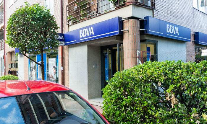 bbva-sucursal-arbol.jpg