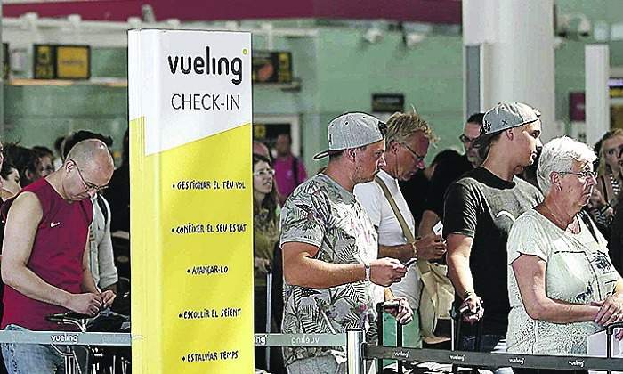 vueling-cola-770.jpg