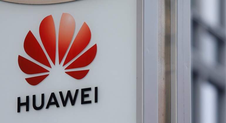 Huawei-reuters-770.jpg