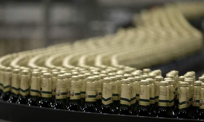 Anheuser-Busch-InBev-botellas