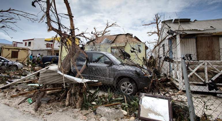 Ordenan más evacuaciones en Florida; suman 6.3 millones de afectados Ordenan más evacuaciones en Florida; suman 6.3 millones de afectados