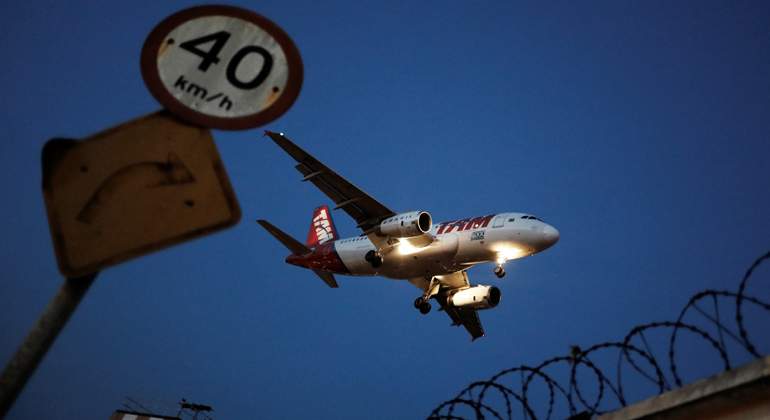 avion-seguro-reuters-770.jpg