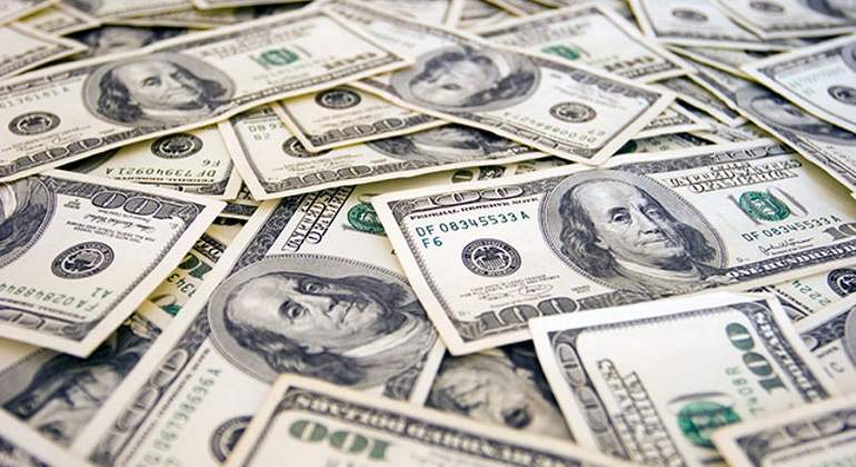 Dolares-istock-770.jpg