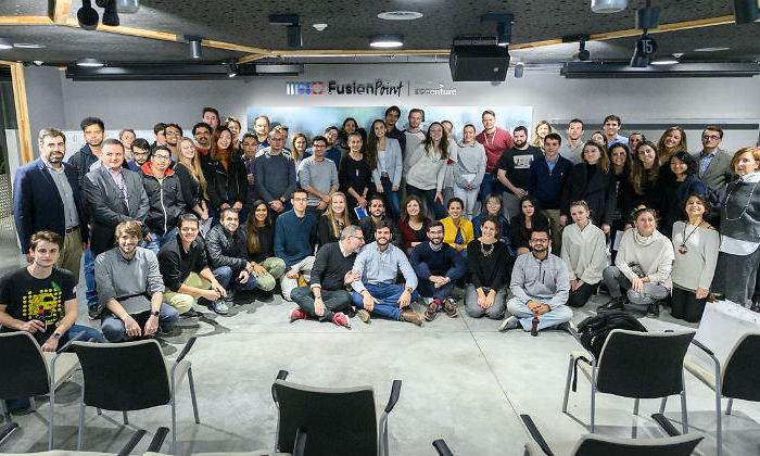 ESADE-Hackathon_-defini.jpg