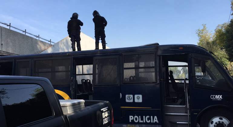 Policias-reten-Twitter.jpg