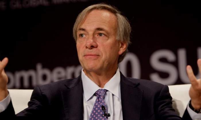 ray-dalio-manos.jpg