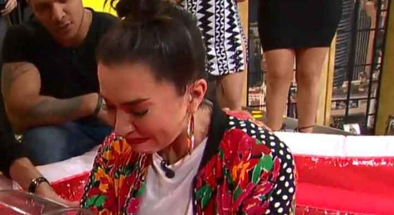 Hacen llorar a Laura G en programa de televisión Hacen llorar a Laura G en programa de televisión