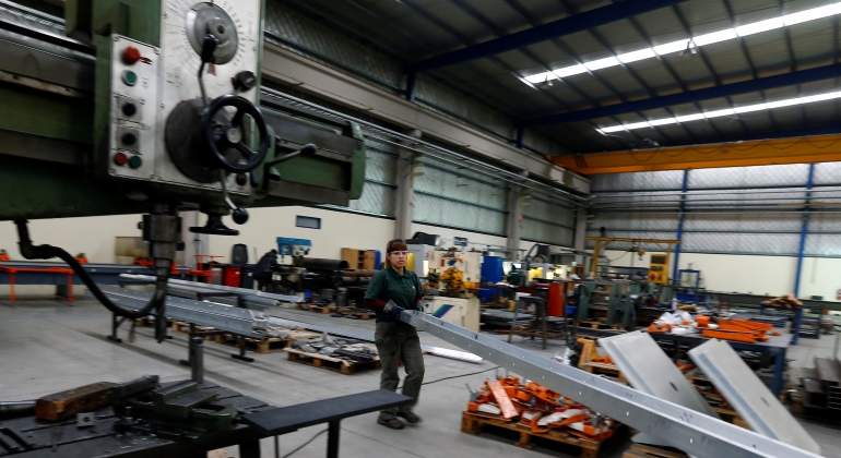 La-actividad-industrial-de-Argentina-es-la-mas-afectada.Reuters.jpg