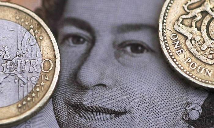 libra-euro-reutes.jpg