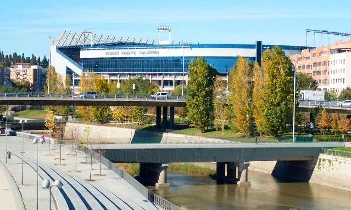 estadio-calderon-rio-alamy.jpg