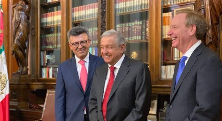amlo-microsoft.jpg