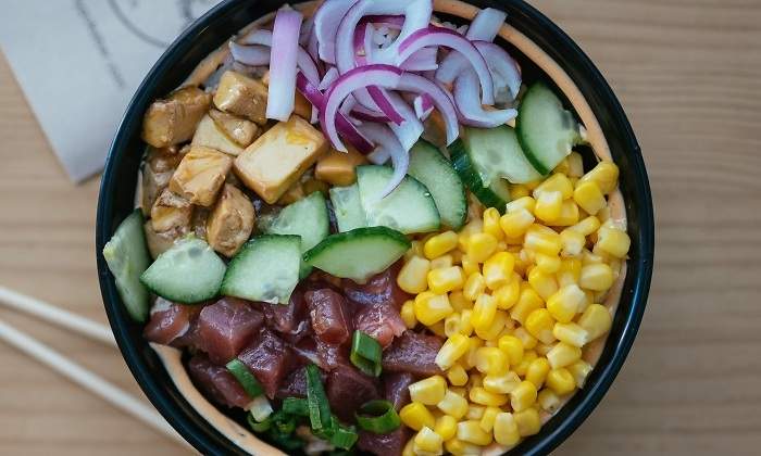 tasty-poke-comida-hawaiana-1.jpg