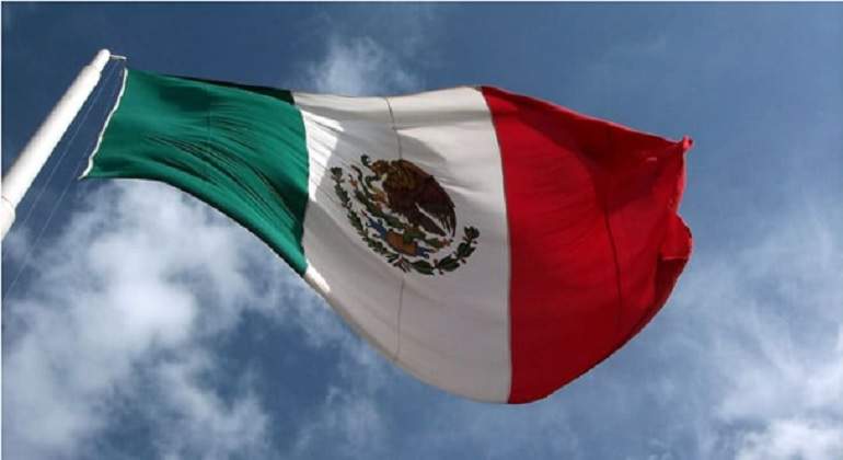 Mexico-bandera-770.jpg