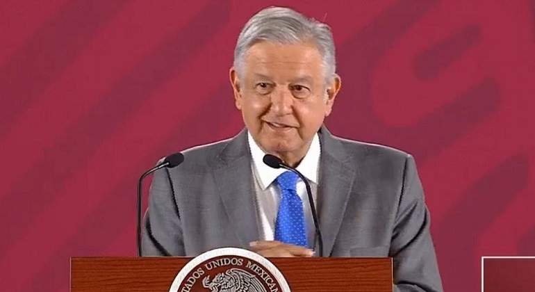AMLO-Mananera.jpg