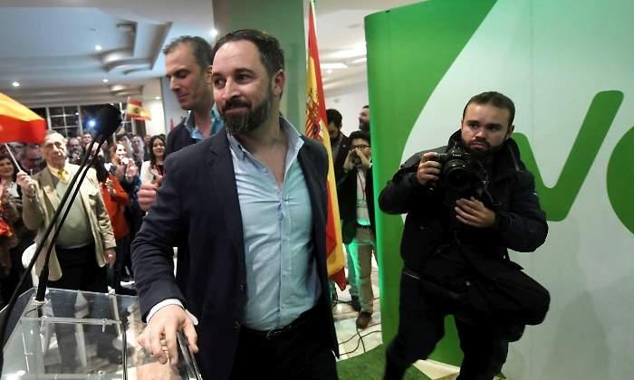 abascal-vox-mitin-andalucia-efe.jpg