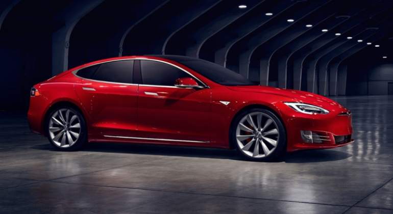 tesla-models-2016.jpg