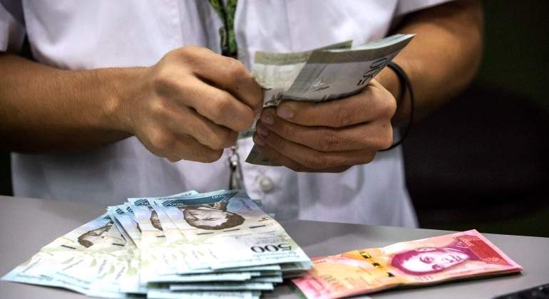 venezuela-bolivares-efe.jpg