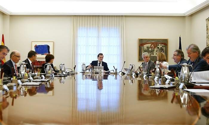 rajoy-consejo-ministros-11oct-moncloa3.jpg