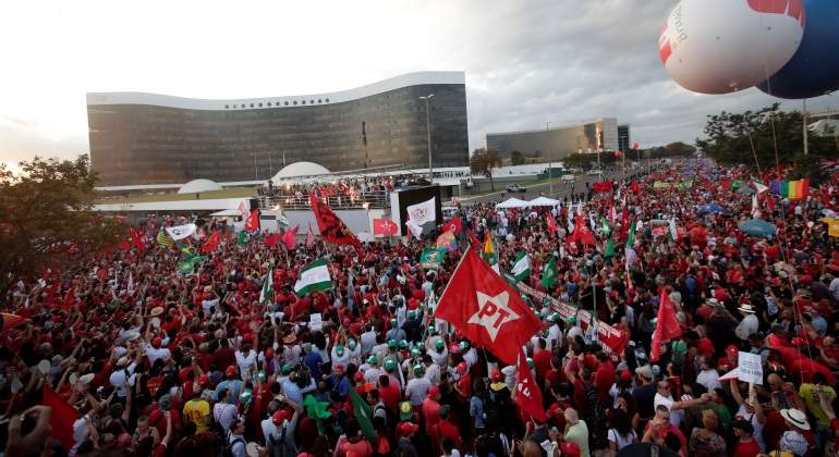 manifestacion-lula-tribunal-brasil-reuters-770x420.jpg