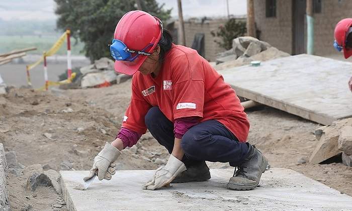 mujer_trabajo_empleo.jpg