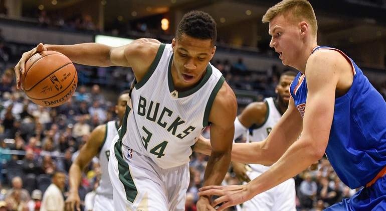 Antetokounmpo-Porzingis-reuters.jpg