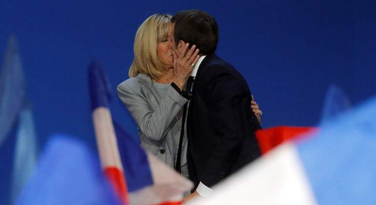 Zinedine Zidane pide a votantes evitar a Le Pen Zinedine Zidane pide a votantes evitar a Le Pen
