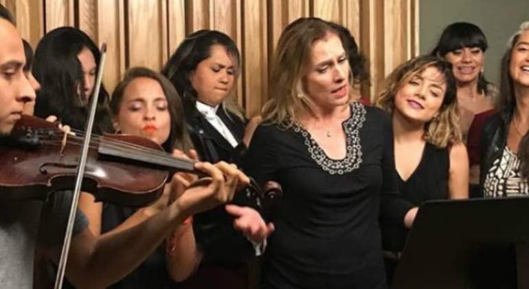 beatriz-gutierrez-amlo-spot-estados-unidos.jpg