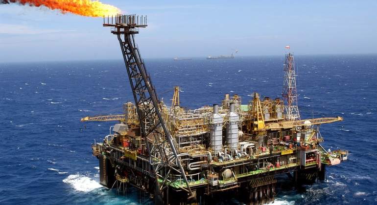 plataforma-petroleo-libra-presal-brasil-efe-770x420.jpg