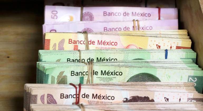 Pesos-billetes-dinero-reuters-770.jpg