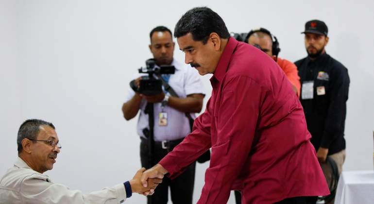 nicolas-maduro-votando-elecciones-770x420-reuters.jpg